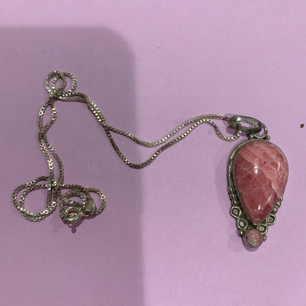 Navajo pendant with rhodochrosite